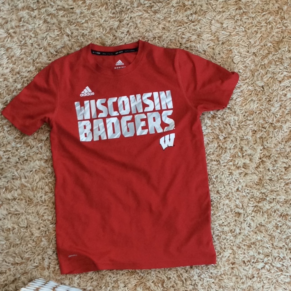 Kids Wisconsin badgers T shirt SZ 10-12